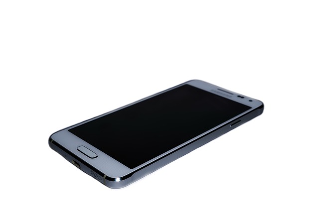 mobilní telefon.jpg
